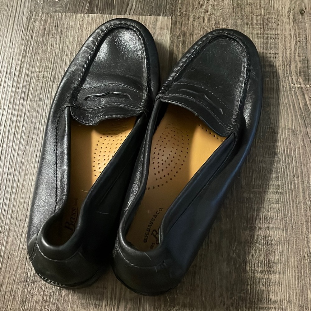 Black Leather G.H. Bass Loafers